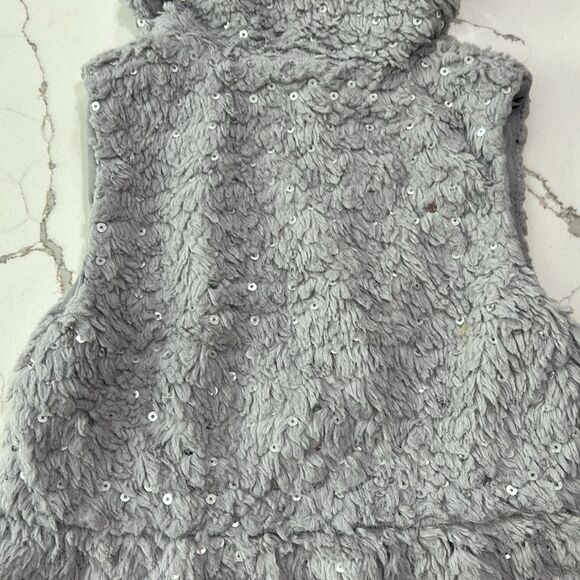 Little Lass | Grey Fleece Faux Fur Sequins Hooded Full Zip Vest Size 4 - Picture 8 of 12